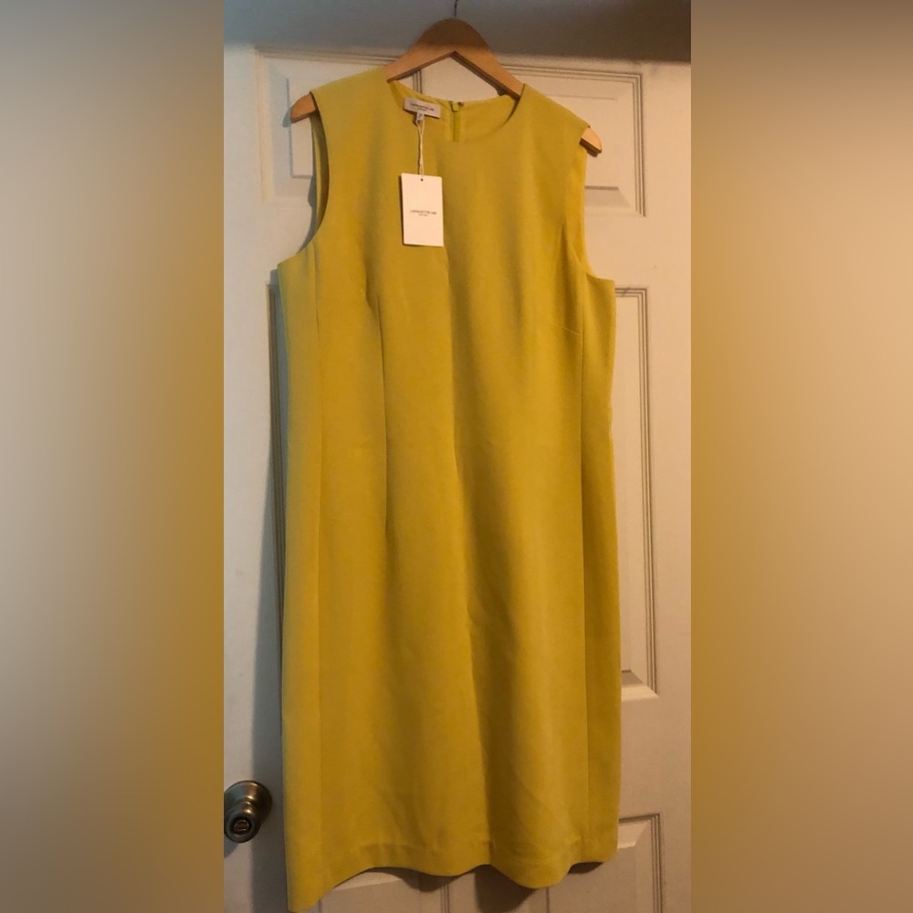 Sleeveless dress